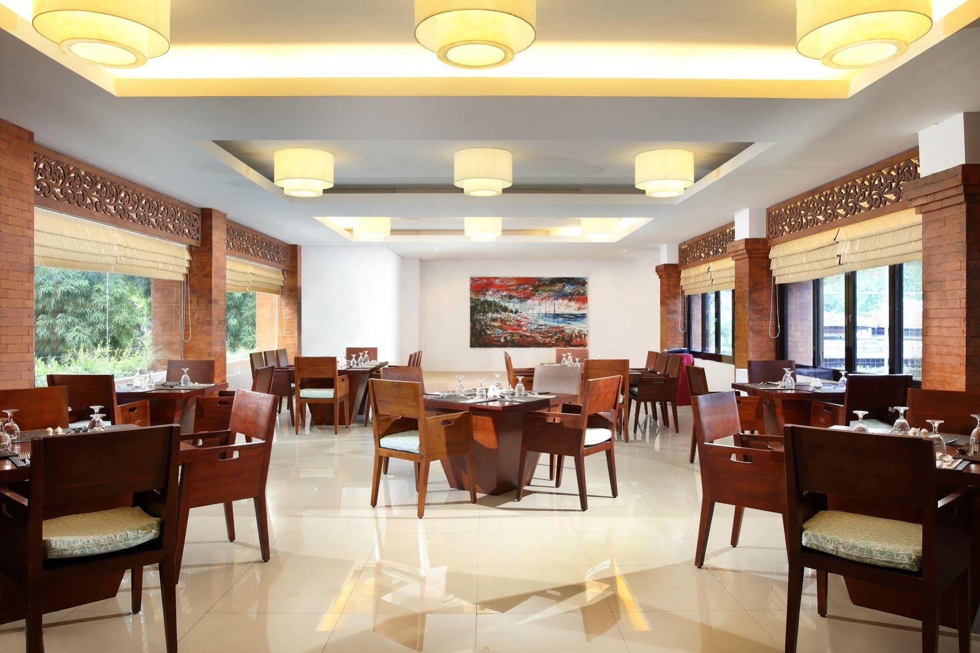 Grand Mirah Boutique Hotel Denpasar Exteriör bild
