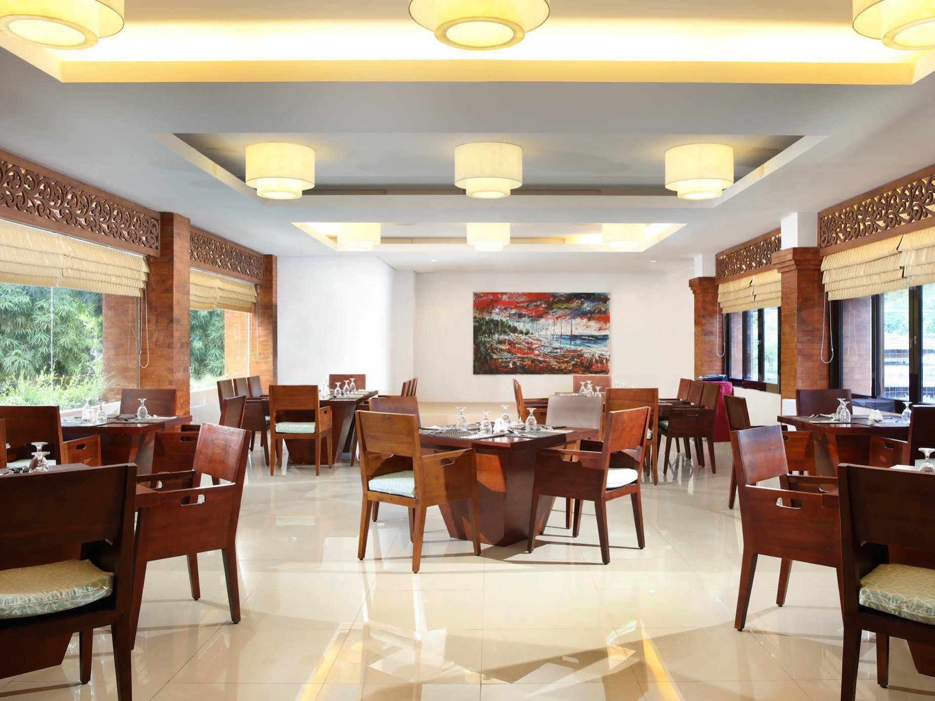 Grand Mirah Boutique Hotel Denpasar Exteriör bild