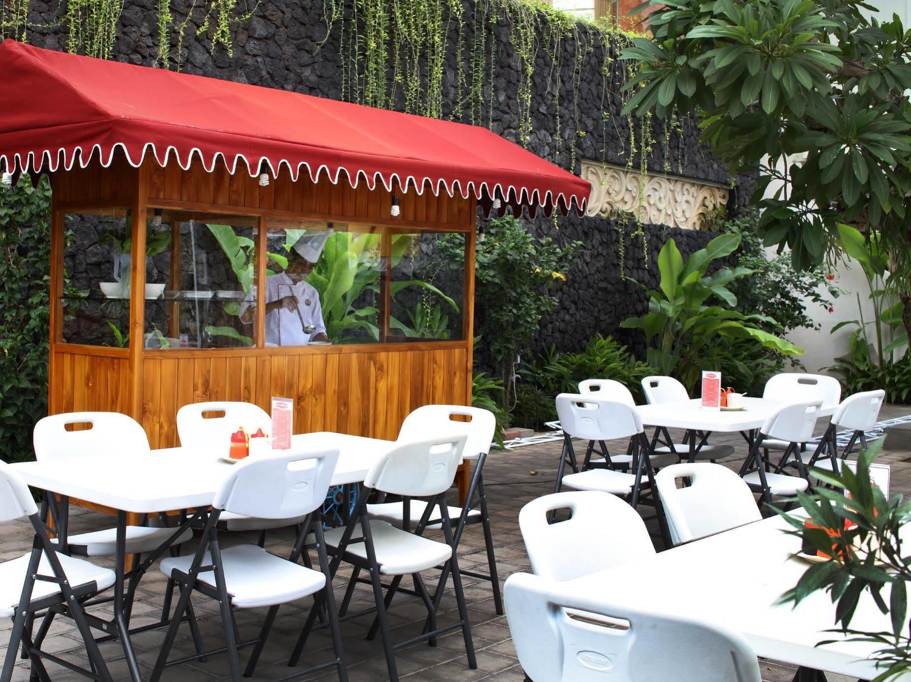 Grand Mirah Boutique Hotel Denpasar Exteriör bild