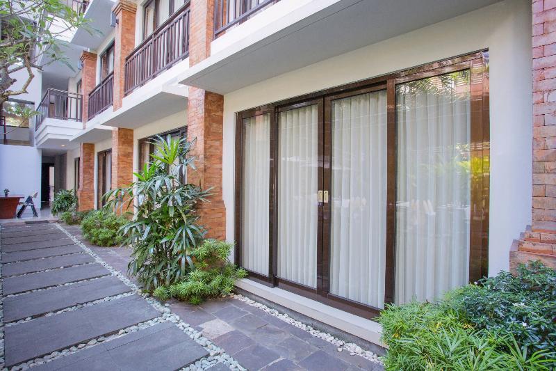 Grand Mirah Boutique Hotel Denpasar Exteriör bild