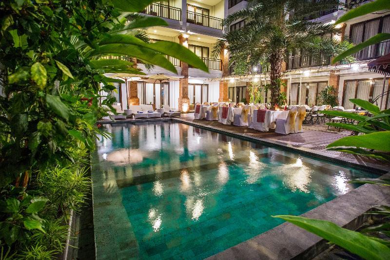 Grand Mirah Boutique Hotel Denpasar Exteriör bild